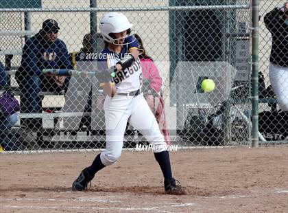 Thumbnail 1 in Ceres vs. Gregori photogallery.