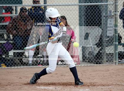 Thumbnail 2 in Ceres vs. Gregori photogallery.
