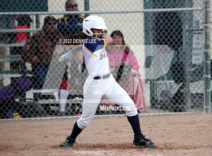 Thumbnail 3 in Ceres vs. Gregori photogallery.