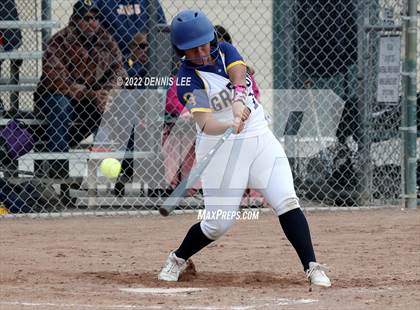Thumbnail 1 in Ceres vs. Gregori photogallery.