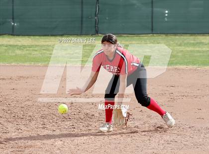 Thumbnail 3 in Ceres vs. Gregori photogallery.