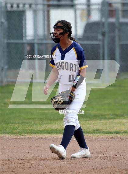 Thumbnail 1 in Ceres vs. Gregori photogallery.