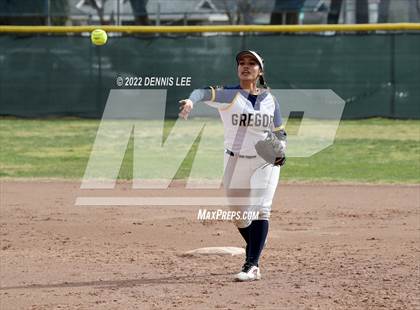 Thumbnail 1 in Ceres vs. Gregori photogallery.