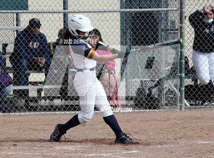 Thumbnail 2 in Ceres vs. Gregori photogallery.