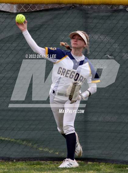 Thumbnail 1 in Ceres vs. Gregori photogallery.
