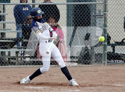 Thumbnail 1 in Ceres vs. Gregori photogallery.