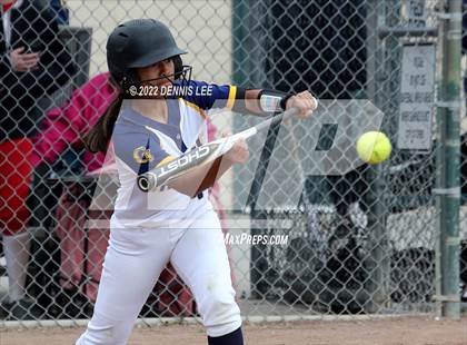 Thumbnail 1 in Ceres vs. Gregori photogallery.