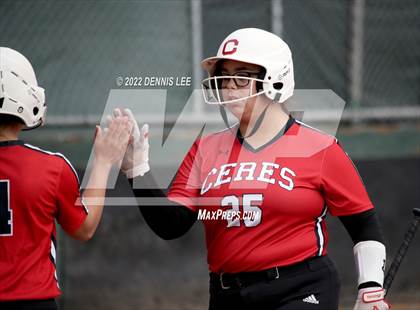 Thumbnail 2 in Ceres vs. Gregori photogallery.