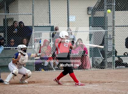 Thumbnail 2 in Ceres vs. Gregori photogallery.