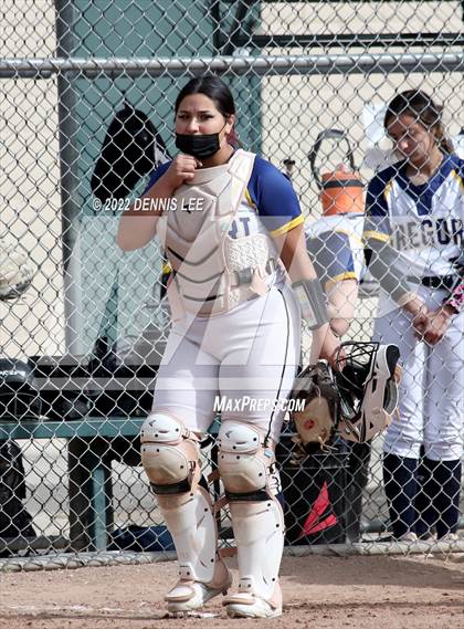 Thumbnail 1 in Ceres vs. Gregori photogallery.