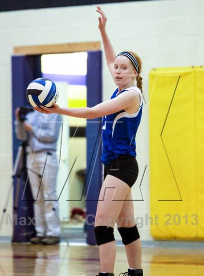 Thumbnail 3 in Yuma Catholic @ Tempe Prep photogallery.