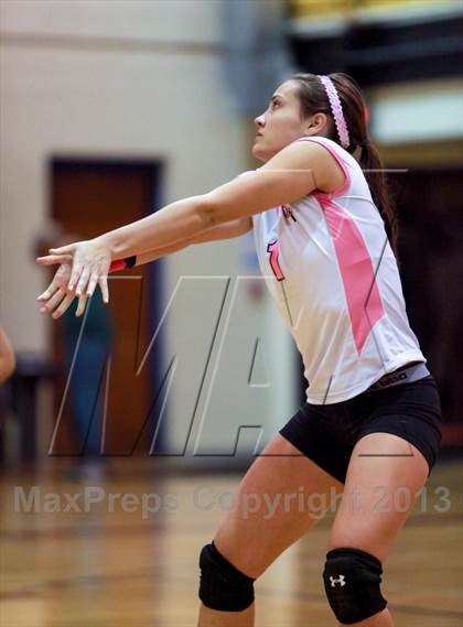 Thumbnail 2 in Yuma Catholic @ Tempe Prep photogallery.