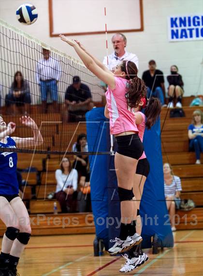 Thumbnail 3 in Yuma Catholic @ Tempe Prep photogallery.