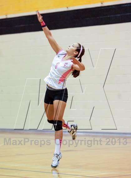 Thumbnail 3 in Yuma Catholic @ Tempe Prep photogallery.