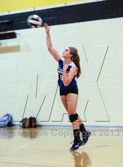 Thumbnail 3 in Yuma Catholic @ Tempe Prep photogallery.