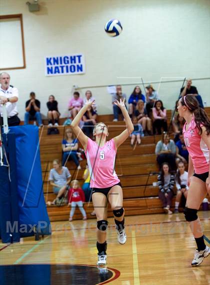 Thumbnail 1 in Yuma Catholic @ Tempe Prep photogallery.