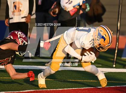 Thumbnail 2 in La Serna vs. Grant (CIF State D2AA Final) photogallery.