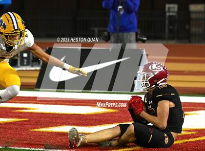 Thumbnail 2 in La Serna vs. Grant (CIF State D2AA Final) photogallery.