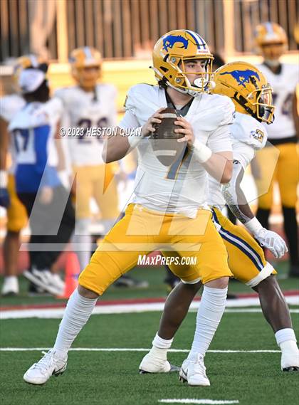 Thumbnail 1 in La Serna vs. Grant (CIF State D2AA Final) photogallery.