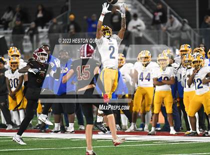 Thumbnail 3 in La Serna vs. Grant (CIF State D2AA Final) photogallery.