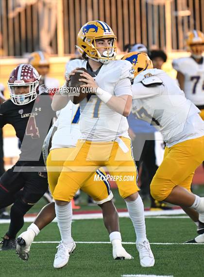 Thumbnail 3 in La Serna vs. Grant (CIF State D2AA Final) photogallery.