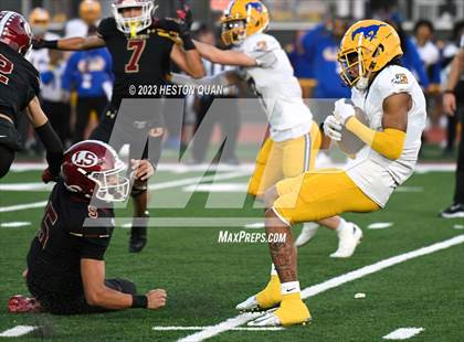 Thumbnail 2 in La Serna vs. Grant (CIF State D2AA Final) photogallery.