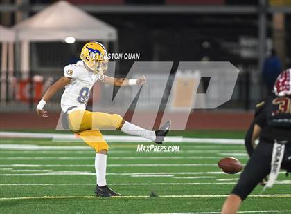 Thumbnail 3 in La Serna vs. Grant (CIF State D2AA Final) photogallery.