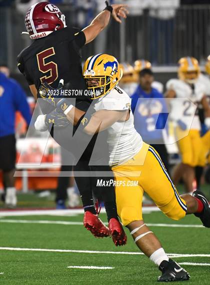 Thumbnail 2 in La Serna vs. Grant (CIF State D2AA Final) photogallery.