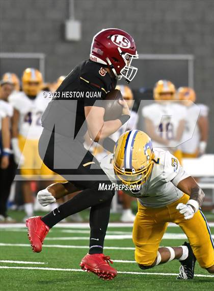 Thumbnail 3 in La Serna vs. Grant (CIF State D2AA Final) photogallery.