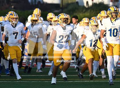 Thumbnail 2 in La Serna vs. Grant (CIF State D2AA Final) photogallery.