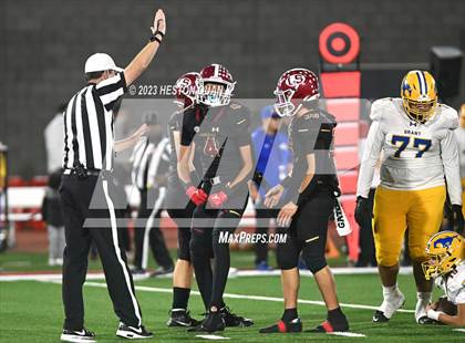Thumbnail 3 in La Serna vs. Grant (CIF State D2AA Final) photogallery.