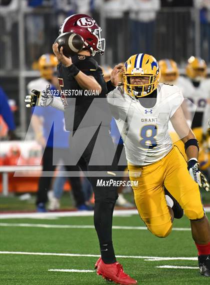 Thumbnail 1 in La Serna vs. Grant (CIF State D2AA Final) photogallery.