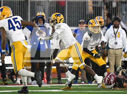 Thumbnail 2 in La Serna vs. Grant (CIF State D2AA Final) photogallery.