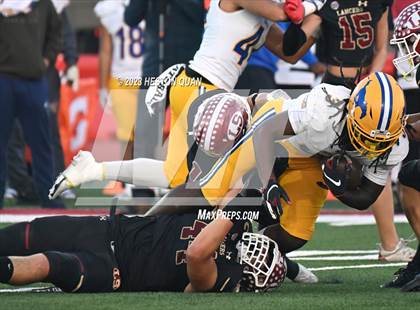 Thumbnail 1 in La Serna vs. Grant (CIF State D2AA Final) photogallery.