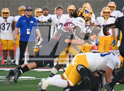 Thumbnail 3 in La Serna vs. Grant (CIF State D2AA Final) photogallery.