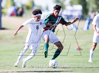 Thumbnail 1 in Smoky Hill @ Columbine photogallery.
