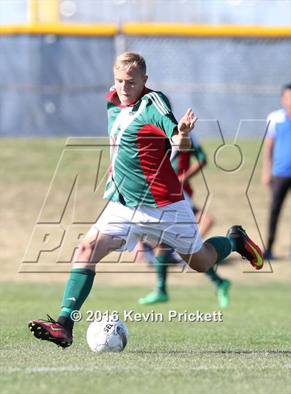 Thumbnail 1 in Smoky Hill @ Columbine photogallery.