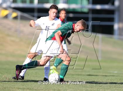 Thumbnail 2 in Smoky Hill @ Columbine photogallery.