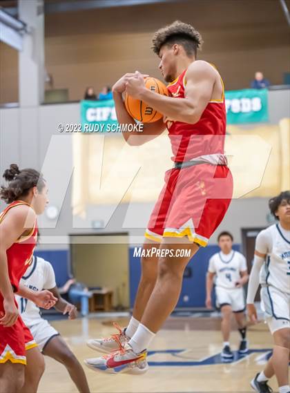 Thumbnail 2 in Mt. Carmel vs. Otay Ranch (CIF SDS DI Championship) photogallery.