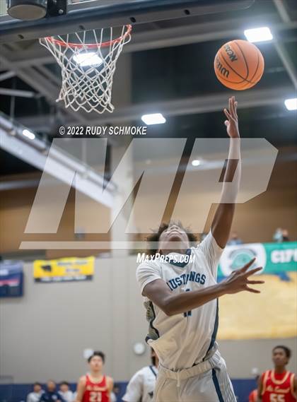 Thumbnail 3 in Mt. Carmel vs. Otay Ranch (CIF SDS DI Championship) photogallery.