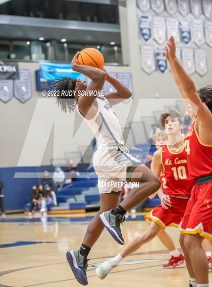 Thumbnail 1 in Mt. Carmel vs. Otay Ranch (CIF SDS DI Championship) photogallery.