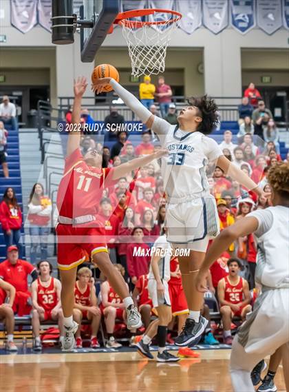 Thumbnail 2 in Mt. Carmel vs. Otay Ranch (CIF SDS DI Championship) photogallery.