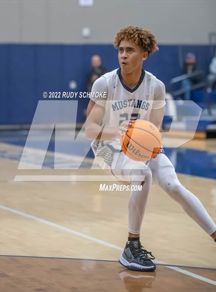 Thumbnail 3 in Mt. Carmel vs. Otay Ranch (CIF SDS DI Championship) photogallery.