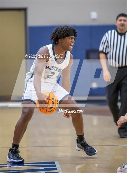 Thumbnail 2 in Mt. Carmel vs. Otay Ranch (CIF SDS DI Championship) photogallery.