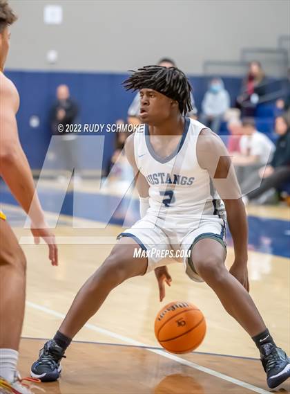 Thumbnail 3 in Mt. Carmel vs. Otay Ranch (CIF SDS DI Championship) photogallery.