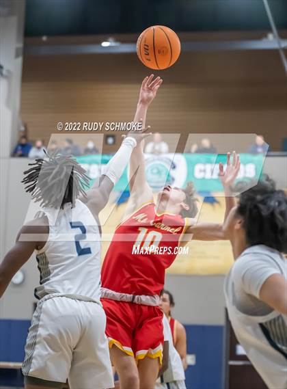 Thumbnail 2 in Mt. Carmel vs. Otay Ranch (CIF SDS DI Championship) photogallery.