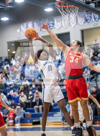 Thumbnail 3 in Mt. Carmel vs. Otay Ranch (CIF SDS DI Championship) photogallery.