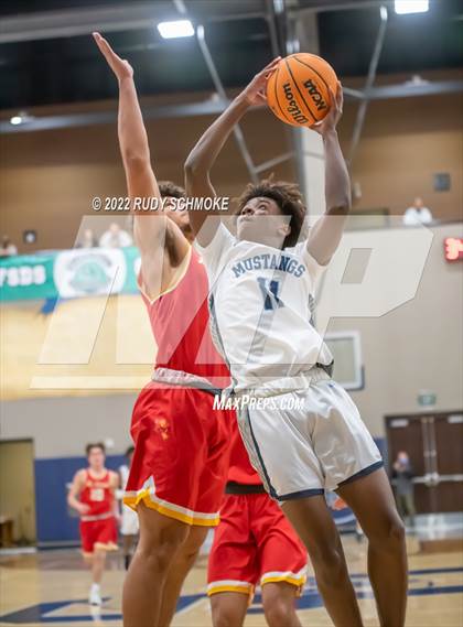 Thumbnail 3 in Mt. Carmel vs. Otay Ranch (CIF SDS DI Championship) photogallery.