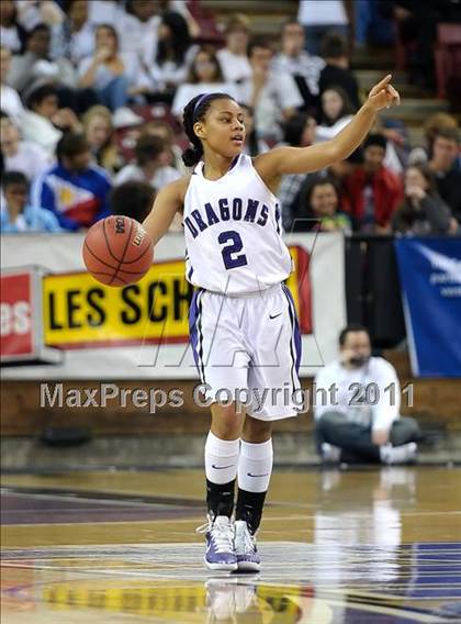 Thumbnail 2 in Vanden vs. Sacrametno (CIF SJS D3 Final) photogallery.