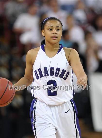 Thumbnail 1 in Vanden vs. Sacrametno (CIF SJS D3 Final) photogallery.
